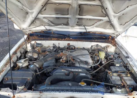 1998 Toyota 4Runner Sr5 V6 z USA, uszkodzony, nr VIN JT3HN86R7W0170877